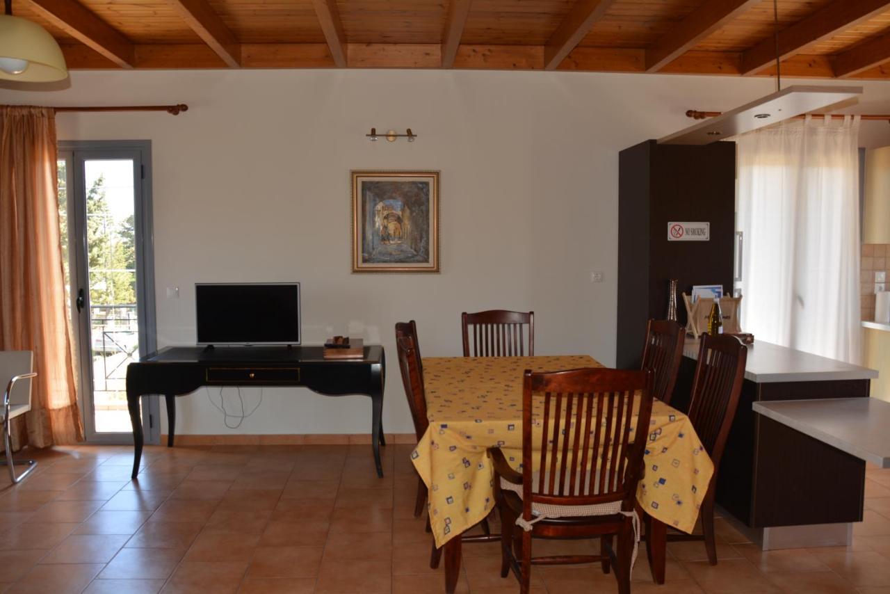 Lotus Sea View Apartments Lixouri Exterior foto