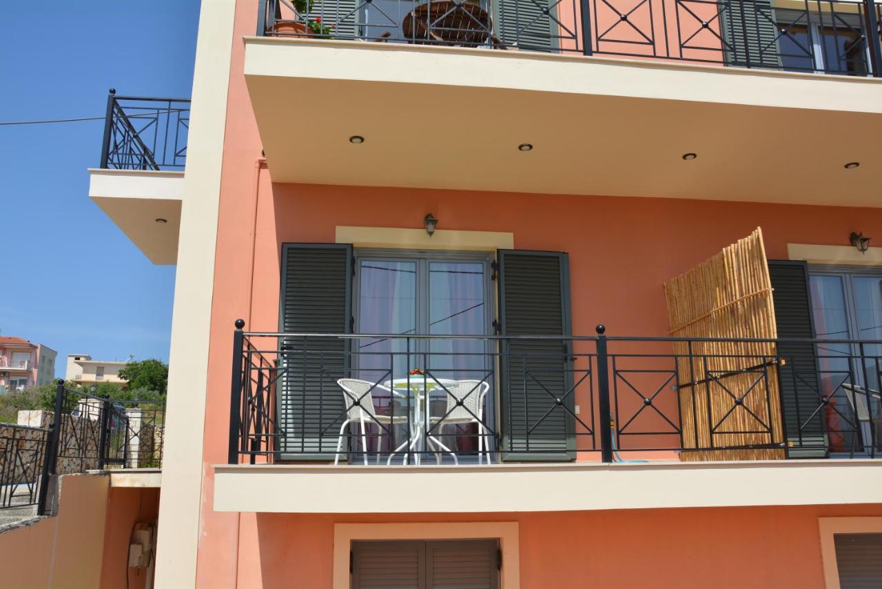 Lotus Sea View Apartments Lixouri Exterior foto