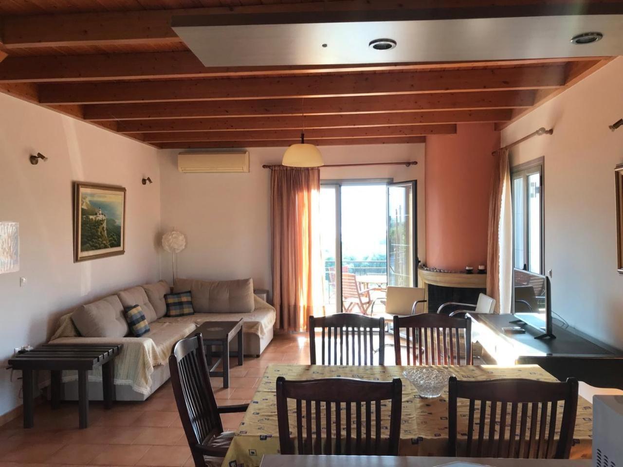 Lotus Sea View Apartments Lixouri Exterior foto