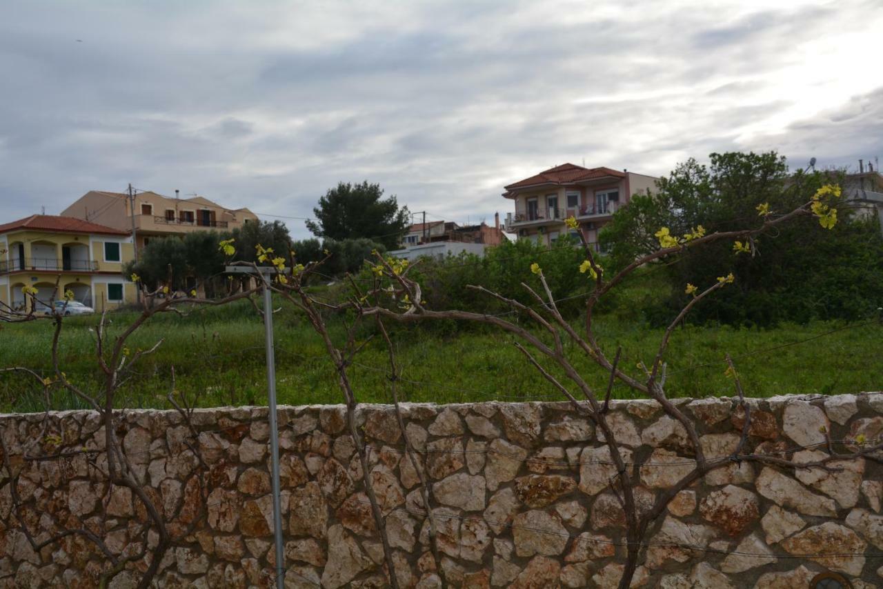 Lotus Sea View Apartments Lixouri Exterior foto