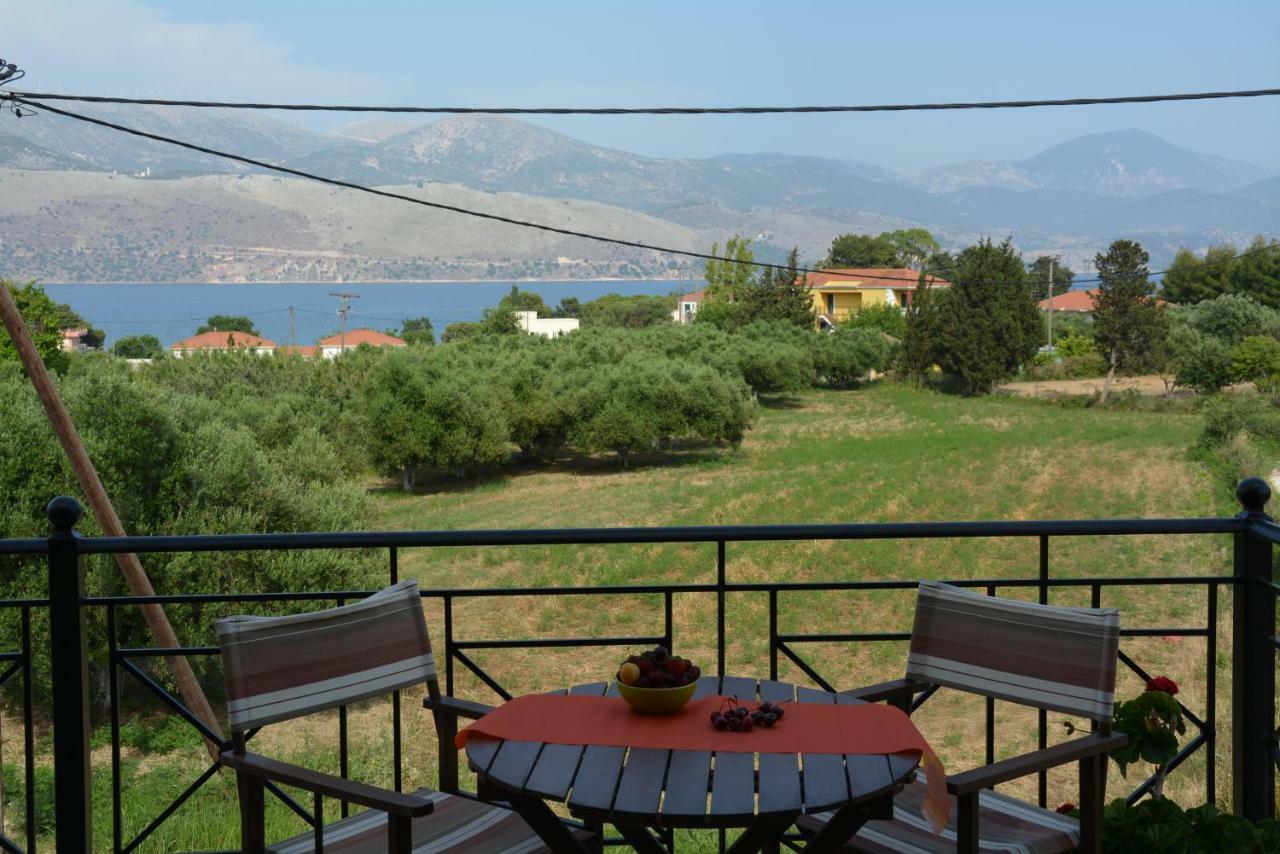 Lotus Sea View Apartments Lixouri Exterior foto